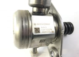 MERCEDES-BENZ 0261520216 High pressure pump, petrol MERCEDES-BENZ C-CLASS (W205) (2013-2021) — thumbnail 3