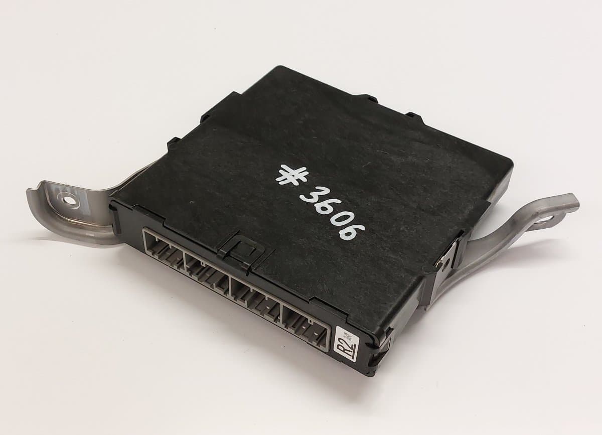 89681-53020 8968153020 285000-2124 2850002124 Hybrid control unit (HCU) LEXUS IS III (XE30) (2013-)