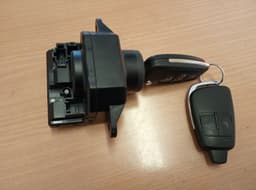 AUDI 4F0910131G Ignition switch lock (ignition barrel) AUDI A6 / A6 ALLROAD (C6, 4F) (2004-2011) — thumbnail 1