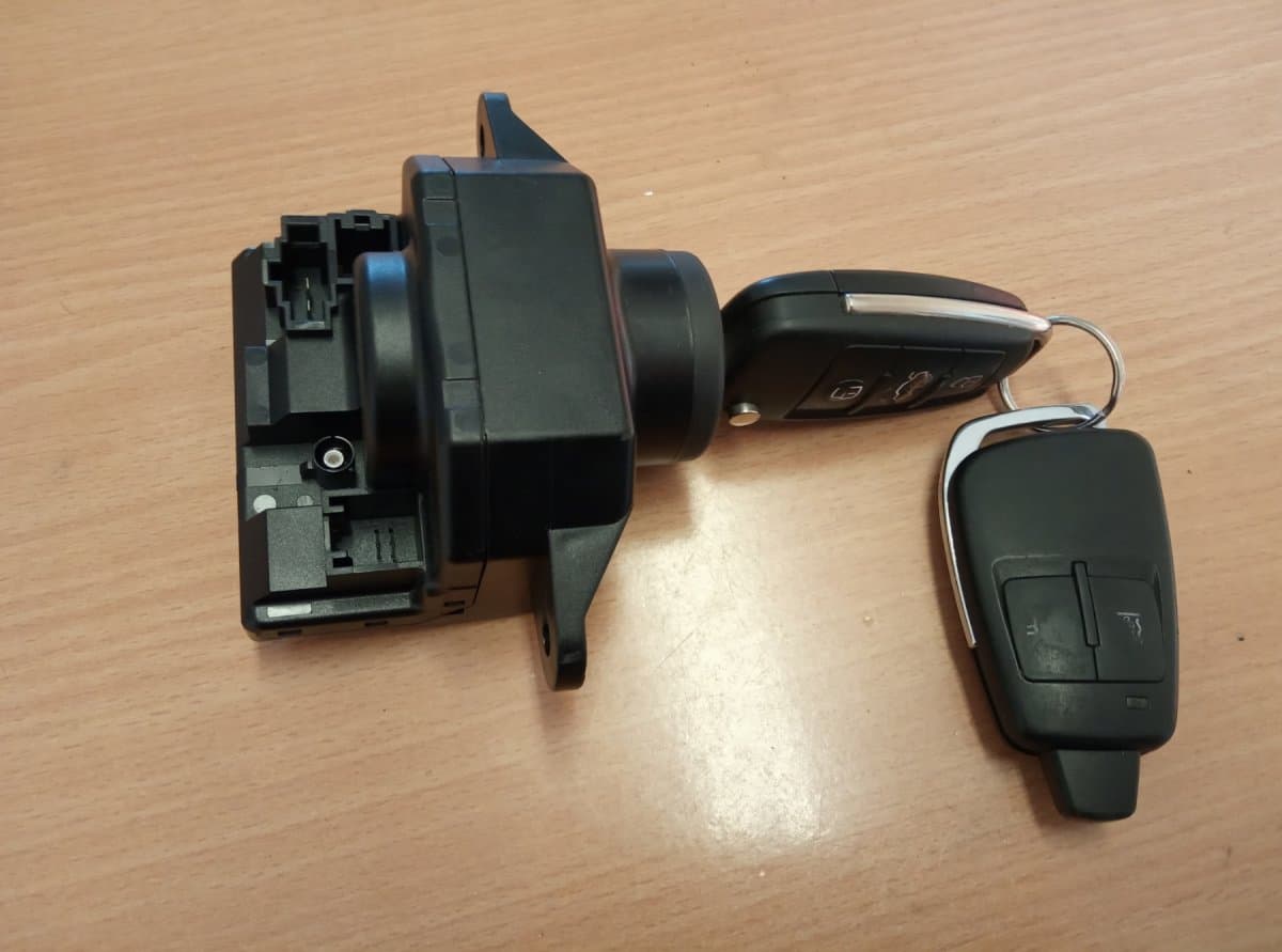 AUDI 4F0910131G Ignition switch lock (ignition barrel) AUDI A6 / A6 ALLROAD (C6, 4F) (2004-2011)
