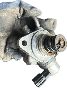 VOLVO 31392104 31437903 High pressure pump, petrol VOLVO V70 III (BW) (2007-2016) — thumbnail 2