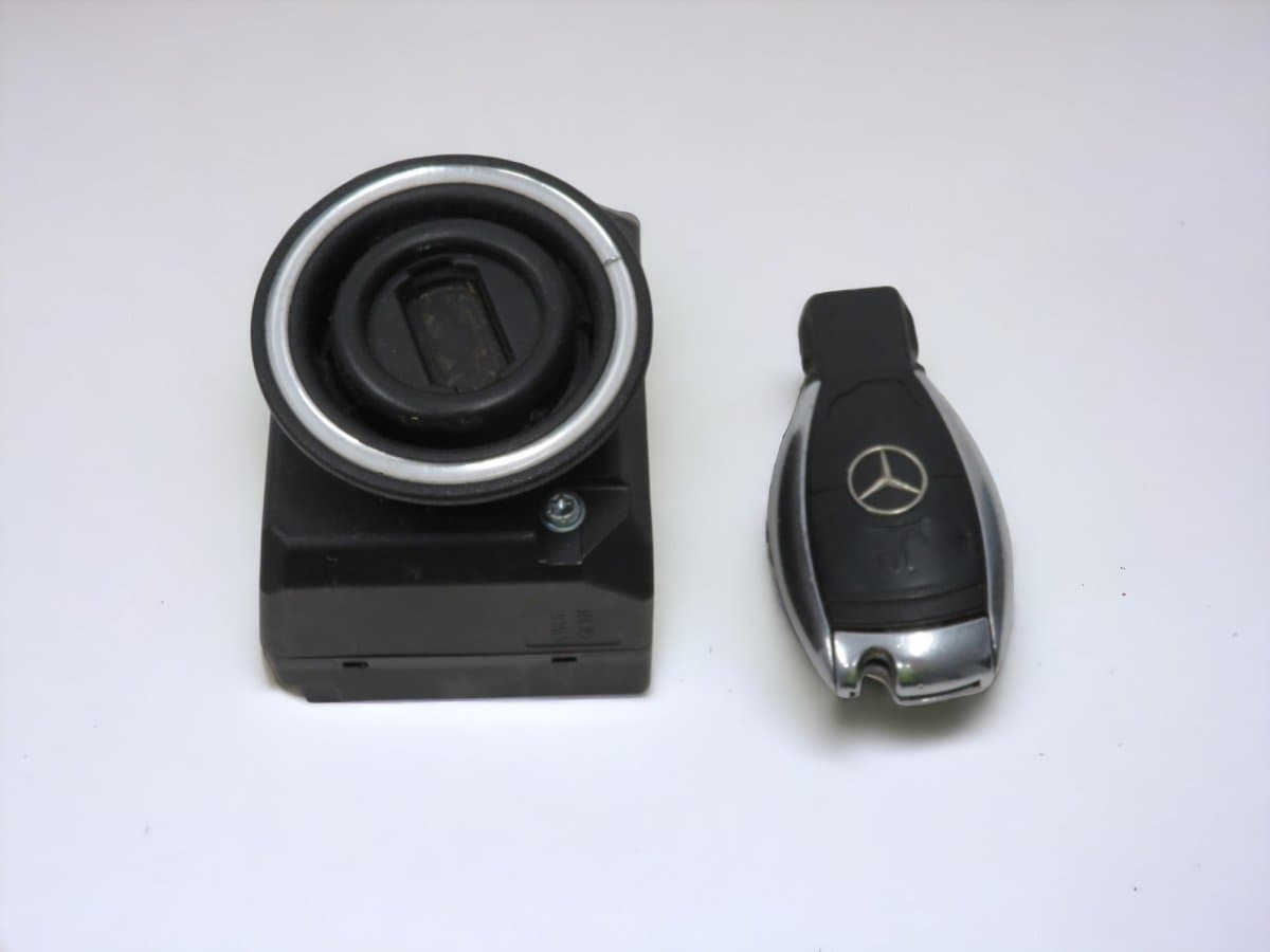 MERCEDES-BENZ A1645450808 A1645451008 Ignition switch lock (ignition barrel) MERCEDES-BENZ R-CLASS (W251) (2006-2013)