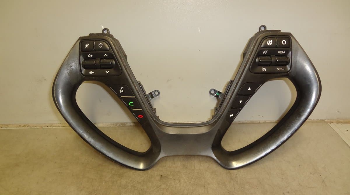 Steering wheel MF switch set KIA CEE'D II (JD) (2012-2018)