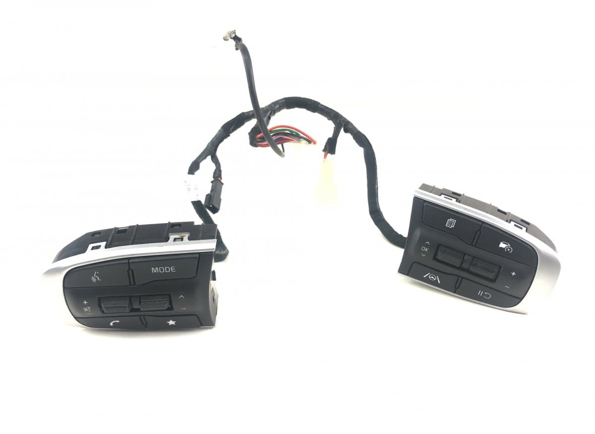 KIA 96710P1040 Steering Wheel MF Switch Left KIA SPORTAGE V (NQ5) (2021-)