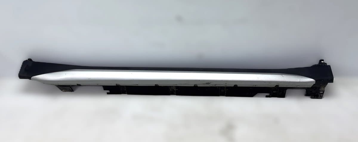 BMW 51777332328 7332328 Side Skirt Right BMW X1 (F48) (2014-2022)