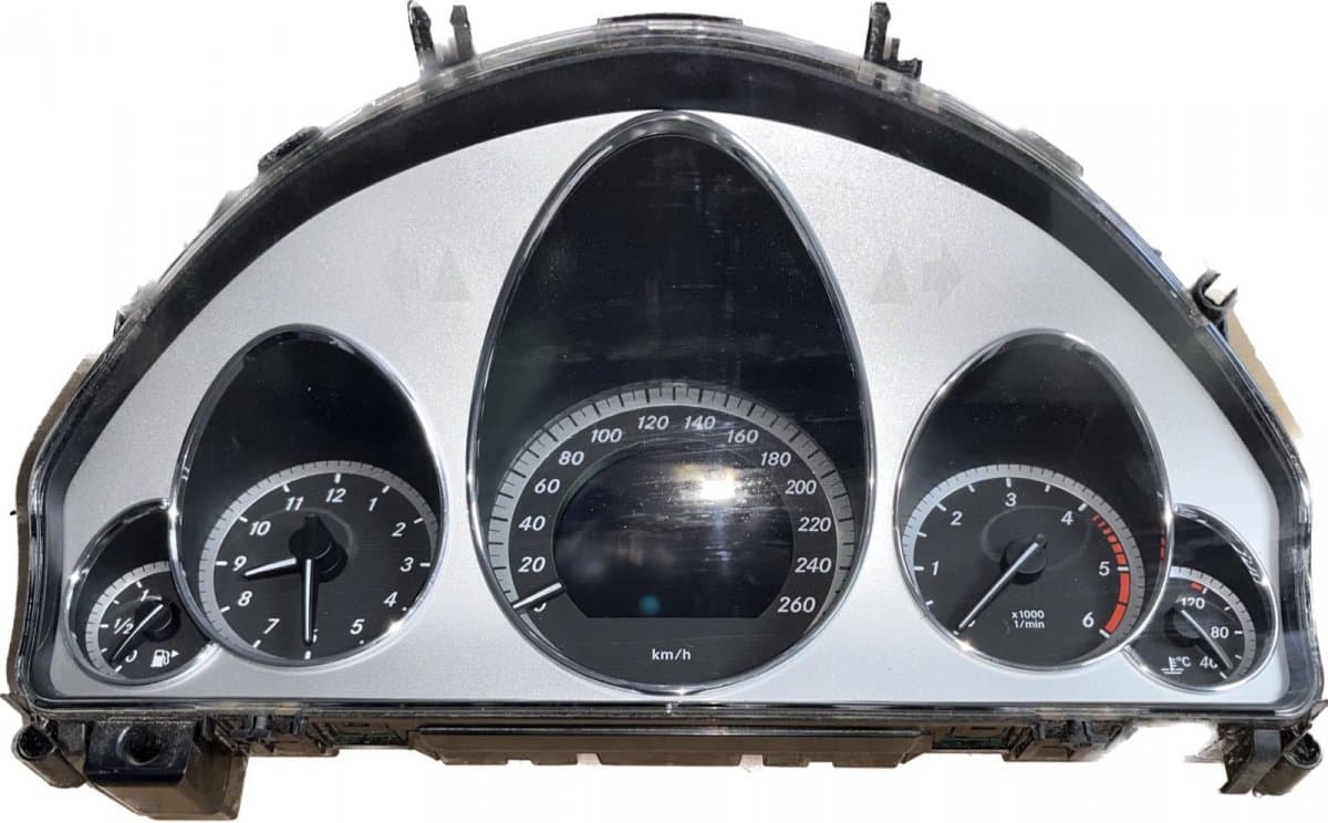 MERCEDES-BENZ Speedometer MERCEDES-BENZ E-CLASS (W212) (2009-2016)