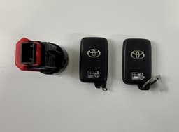 TOYOTA 8961102011 2842A-TMIMB1 MR39832008 START / STOP Switch TOYOTA AVENSIS (T270) (2009-2018) — thumbnail 2