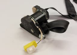 VW 33009759 33014051 Seat Belt Front Right VW TOURAN (1T3) (2010-2015) — thumbnail 2
