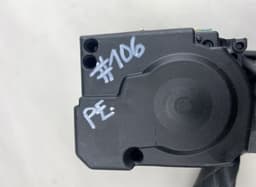 VW Seat Belt Front Right VW TOURAN (1T3) (2010-2015) — thumbnail 4