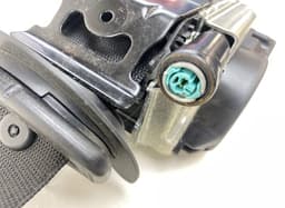 MERCEDES-BENZ A2058600285 Seat Belt Front Right MERCEDES-BENZ C-CLASS (W205) (2013-2021) — thumbnail 3