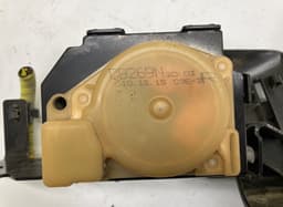 TOYOTA 7321026742C0 C9269N Seat Belt Front Right TOYOTA HIACE / GRANVIA (XH10, XH20) (1995-2004) — thumbnail 5