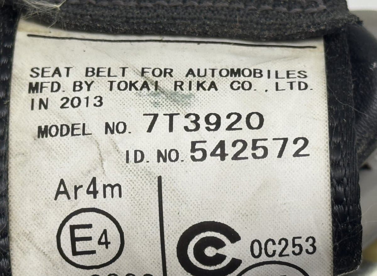 TOYOTA 7336042301C0 7T3920 Seat Belt Rear Right TOYOTA RAV 4 IV (XA40) (2012-2019)