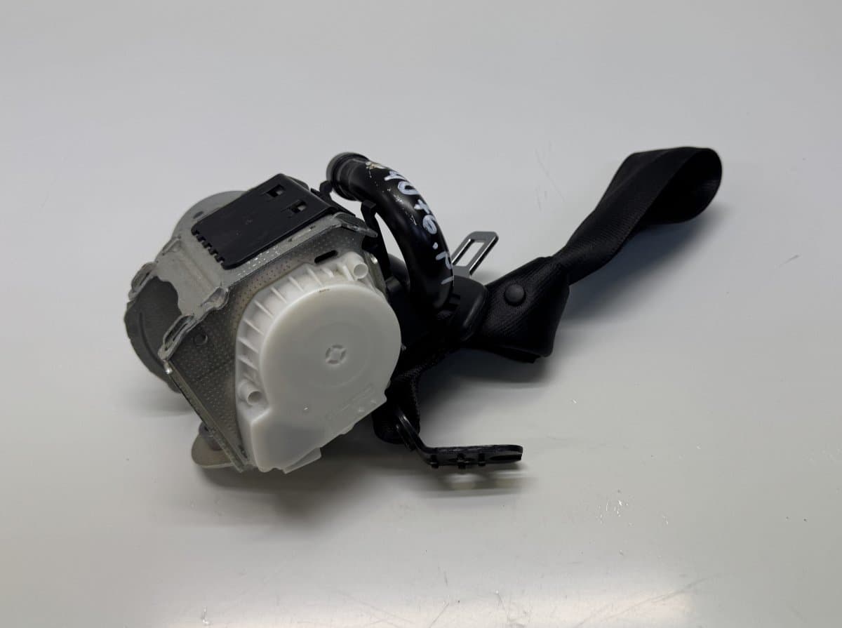 AUDI 8W0857806B Seat Belt Rear Right AUDI A4 (8W, B9) (2015-)