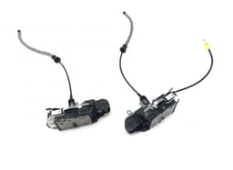 VOLVO C26966106 C73367101 C26966-106 C73367-101 Set of door locks (latches) VOLVO XC40 / EX40 / EC40 (536, 539) (2017-) — thumbnail 1