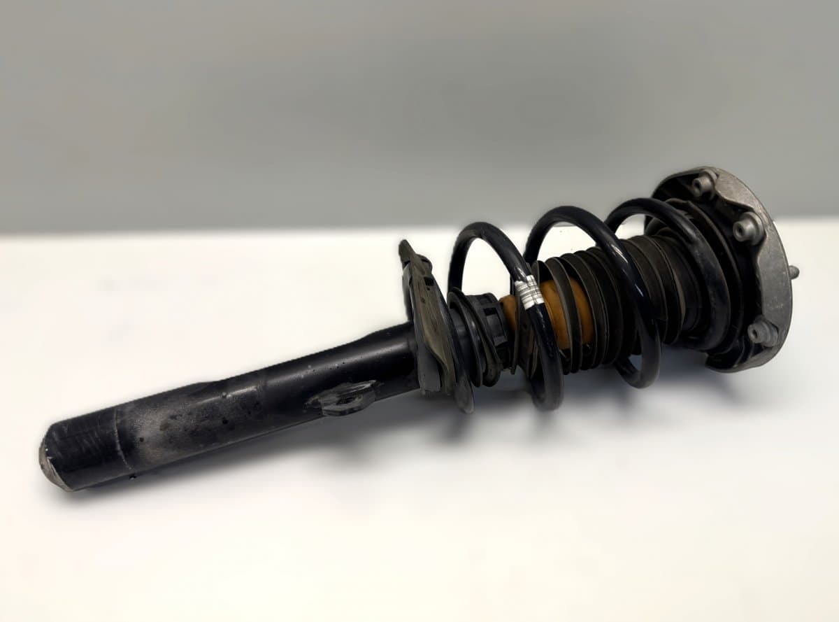 BMW 37106857197 6857197 Shock Absorber Front Left BMW 2 Active Tourer (F45, F46) (2013-2021)