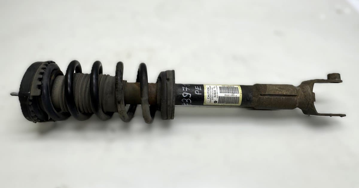 CHRYSLER P68143648AA Shock Absorber Front Right CHRYSLER 300C II (2010-2023)