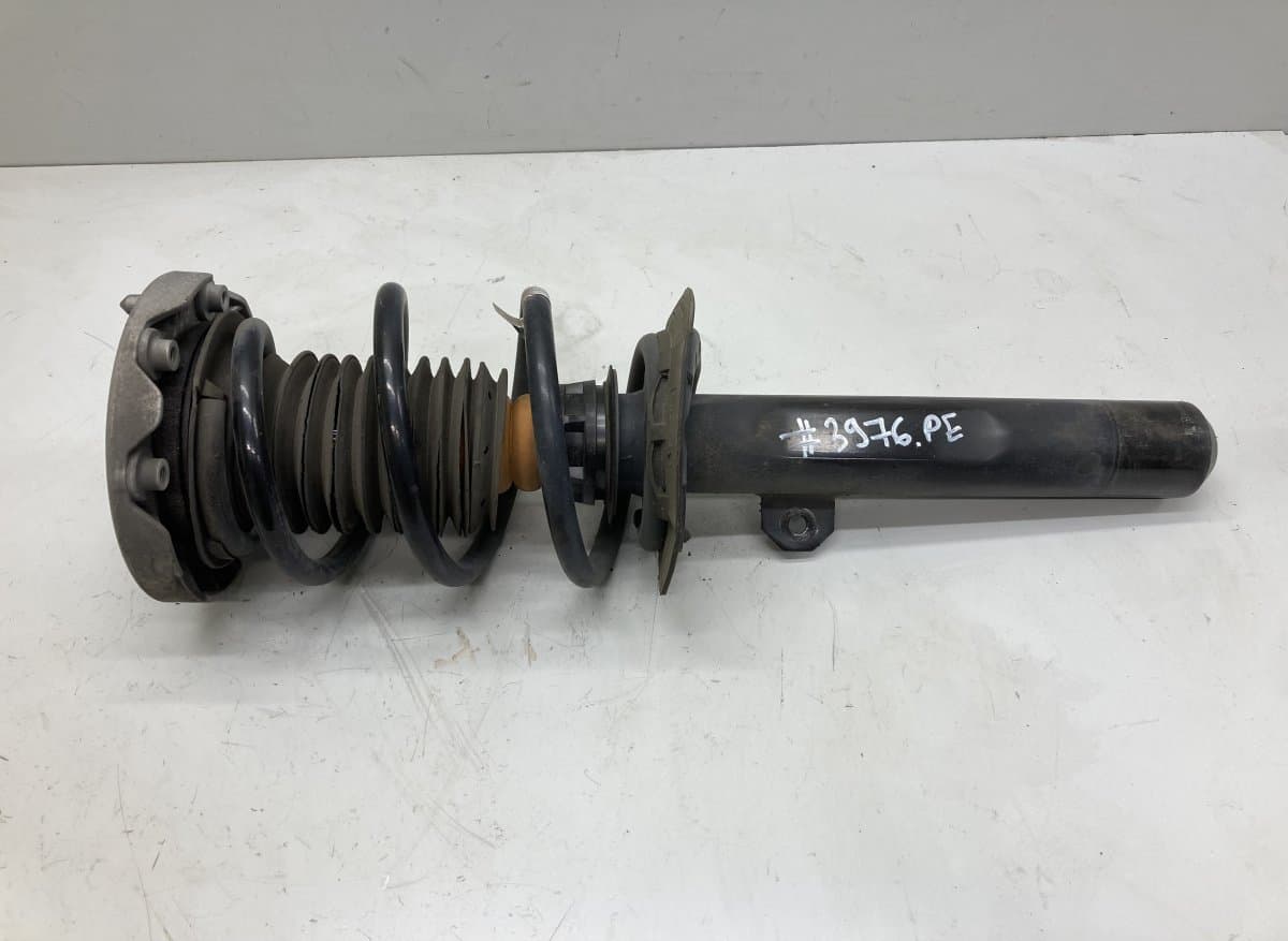 BMW 31316872522 688418101 6872522 Shock Absorber Front Right BMW 2 Active Tourer (F45, F46) (2013-2021)