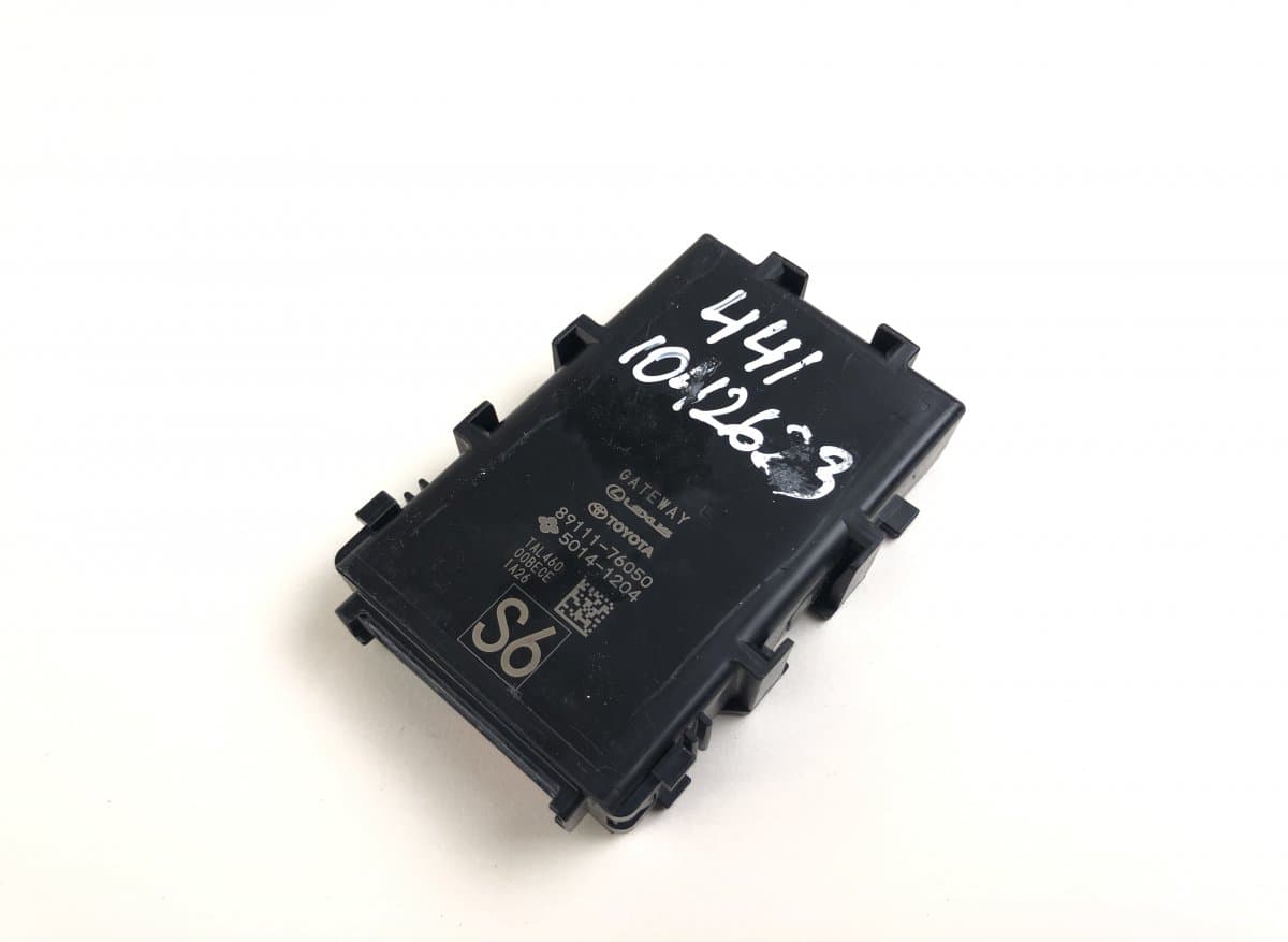 LEXUS 8911176050 Satellite navigation control unit LEXUS ES VII (2018-)