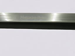MERCEDES-BENZ A23068018359051 A2306801835 Scuff Plate Front Right MERCEDES-BENZ SL-CLASS (R230) (2001-2012) — thumbnail 4