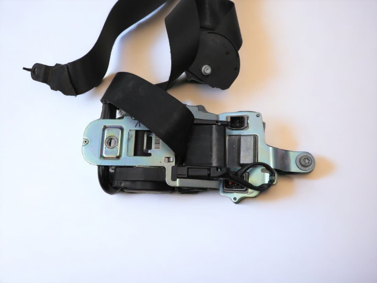 MERCEDES-BENZ A2128607585 A21286075859C94 A21286085859C94 A2128608585 Seat Belt Front Left MERCEDES-BENZ E-CLASS (W212) (2009-2016)