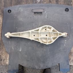 VOLVO Rear Axle Track Control Arm lower Right VOLVO XC70 II (2007-2016) — thumbnail 2