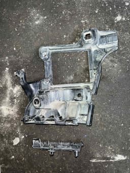 AUDI Rear bumper bracket, central AUDI A6 / A6 ALLROAD (C7, 4G) (2010-2018) — thumbnail 3