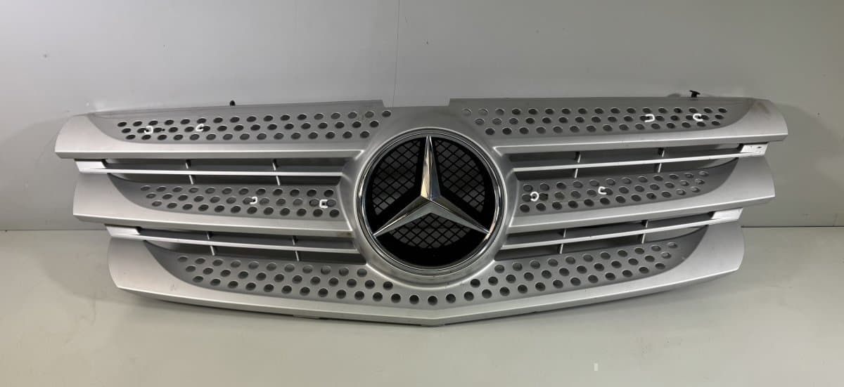 MERCEDES-BENZ A4478880023 Radiator Grille MERCEDES-BENZ VITO / V-CLASS (W447) (2014-)