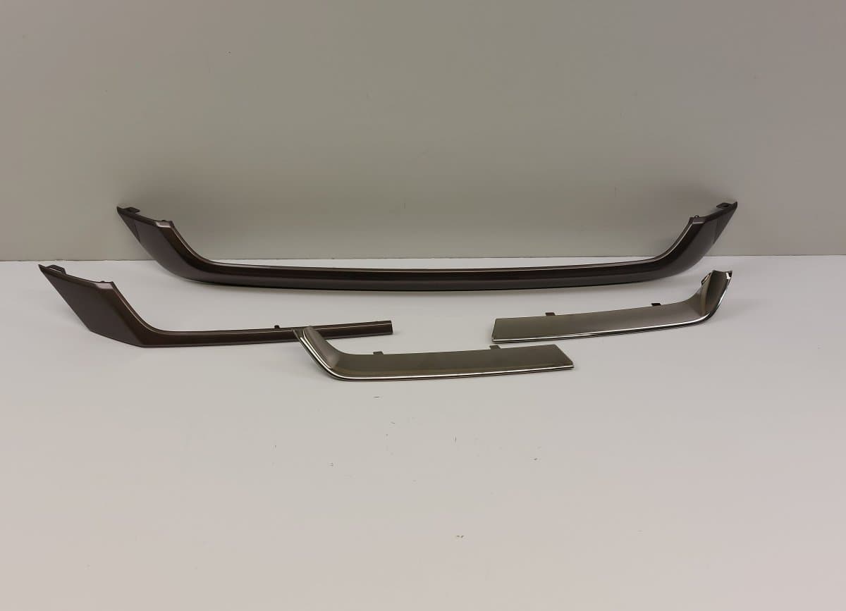 71174SWWE31 71124SWWE31 71127-SWW-E311-M1 71125-SWW-E311-M1 Radiator Grille HONDA CR-V III (RE) (2006-2012)