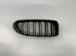 BMW 8068582 2352812 Radiator Grille right part BMW 3 (F30, F31, F34, F80) (2011-2019) — thumbnail 1