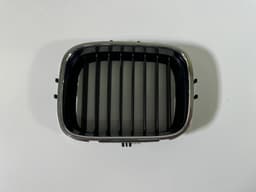 BMW 51138124271 Radiator Grille left part BMW 8 (E31) (1990-1999) — thumbnail 1