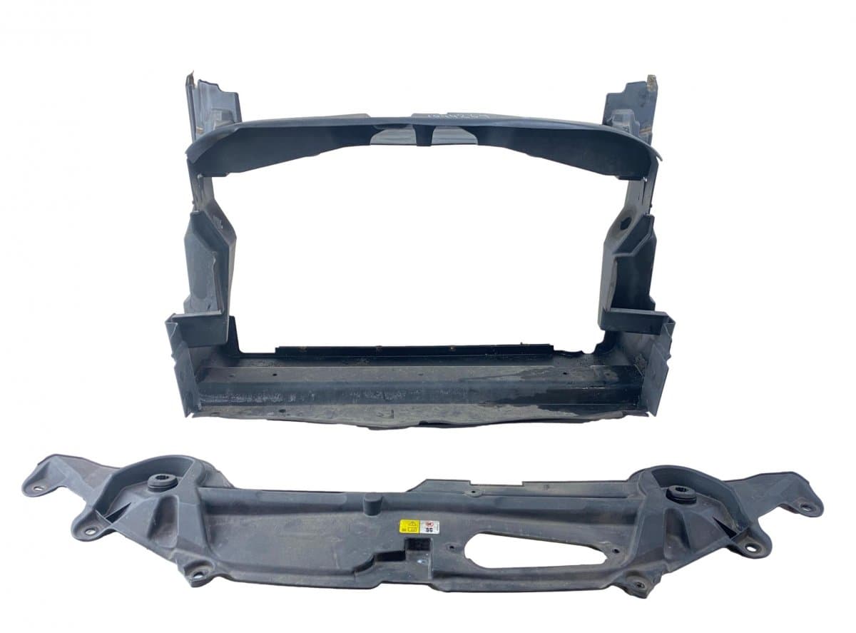 JAGUAR C2Z8327 C2Z8870 C2Z2137 Radiator shroud JAGUAR XF (X250, CC9) (2008-2015)