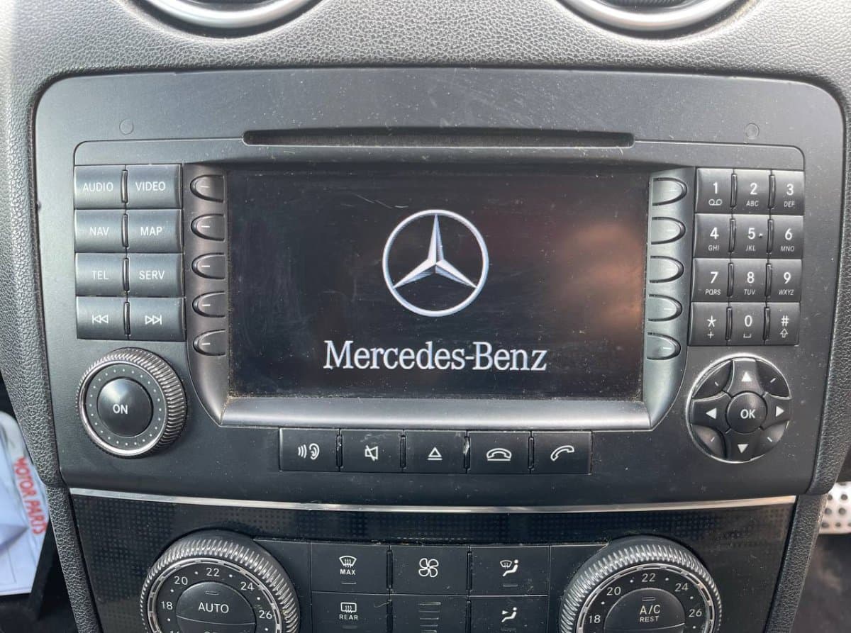 MERCEDES-BENZ BE6094 A1648200979 Radio MERCEDES-BENZ ML-CLASS (W164) (2005-2011)