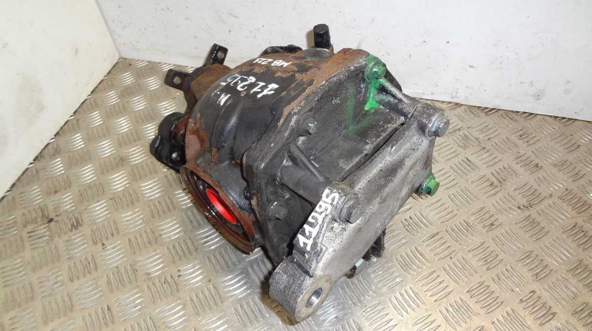 MERCEDES-BENZ Rear axle differential MERCEDES-BENZ S-CLASS (W221) (2005-2013)