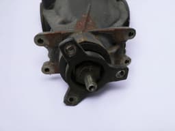 MERCEDES-BENZ A2303510508 A2303501114 A2303510105 Rear axle differential MERCEDES-BENZ SL-CLASS (R230) (2001-2012) — thumbnail 2