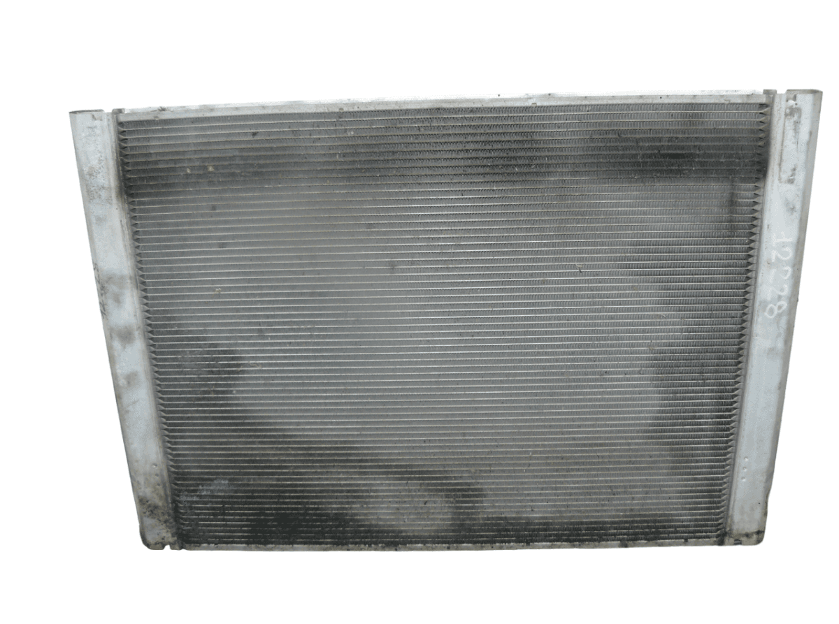 BMW D8954004 Radiator BMW 5 (E60, E61) (2003-2010)