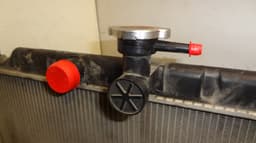 NISSAN 21400JG300 Radiator NISSAN X-TRAIL II (T31) (2007-2013) — thumbnail 3