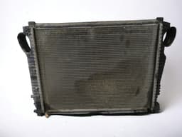 MERCEDES-BENZ A2305000303 Radiator MERCEDES-BENZ SL-CLASS (R230) (2001-2012) — thumbnail 1