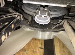 TOYOTA Radiator Fan Electric TOYOTA iQ (AJ10) (2009-2015) — thumbnail 3