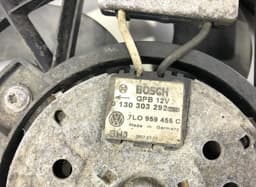 AUDI 0130706809 0130706202 1137328163 1137328172 0130303292 0130303922 1137328173 0130303293 Radiator Fan Electric AUDI Q7 (4L) (2006-2015) — thumbnail 3