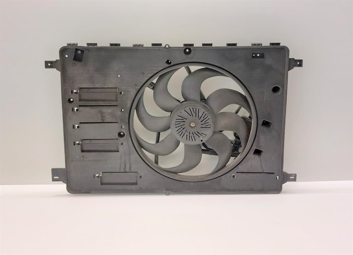 VOLVO 31293778 8240543 6G91-8C607-MG 6G918C607MG Radiator Fan Electric VOLVO V70 III (BW) (2007-2016)