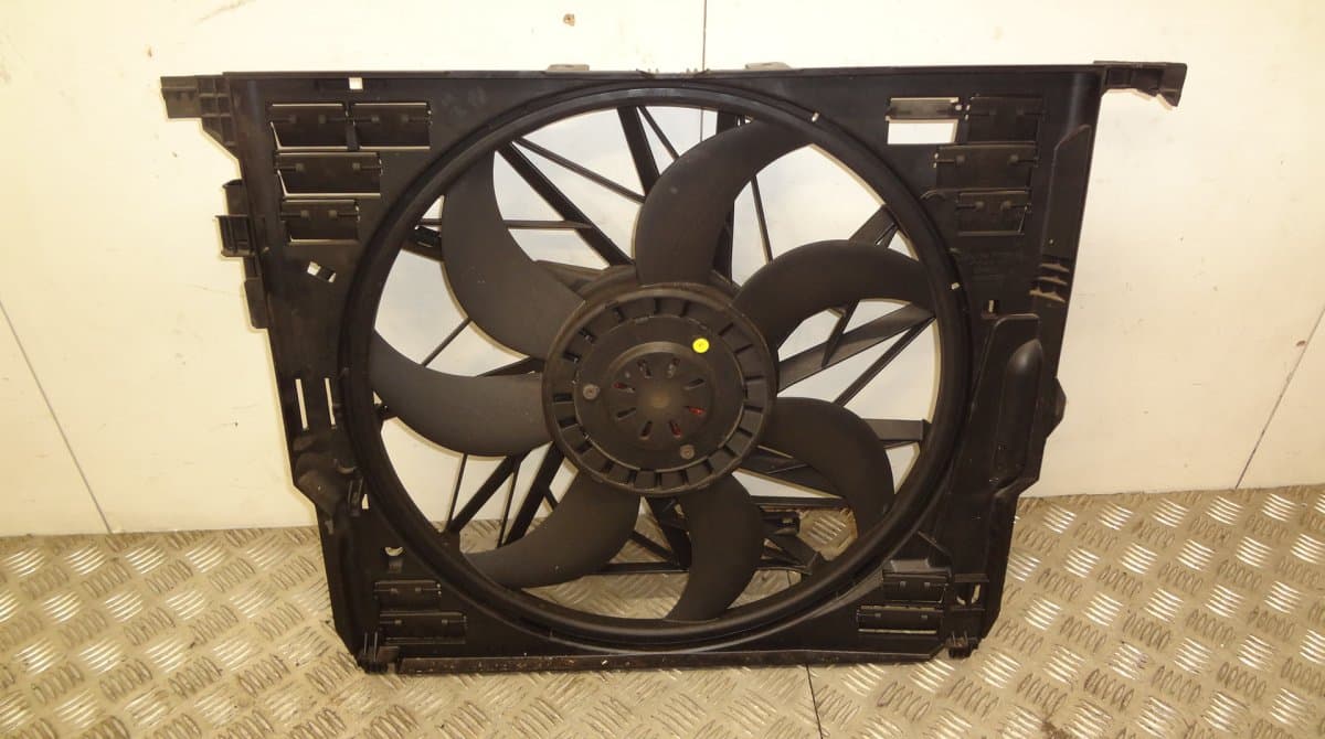 BMW 16141610 Radiator Fan Electric BMW 5 (F10, F11) (2010-2017)