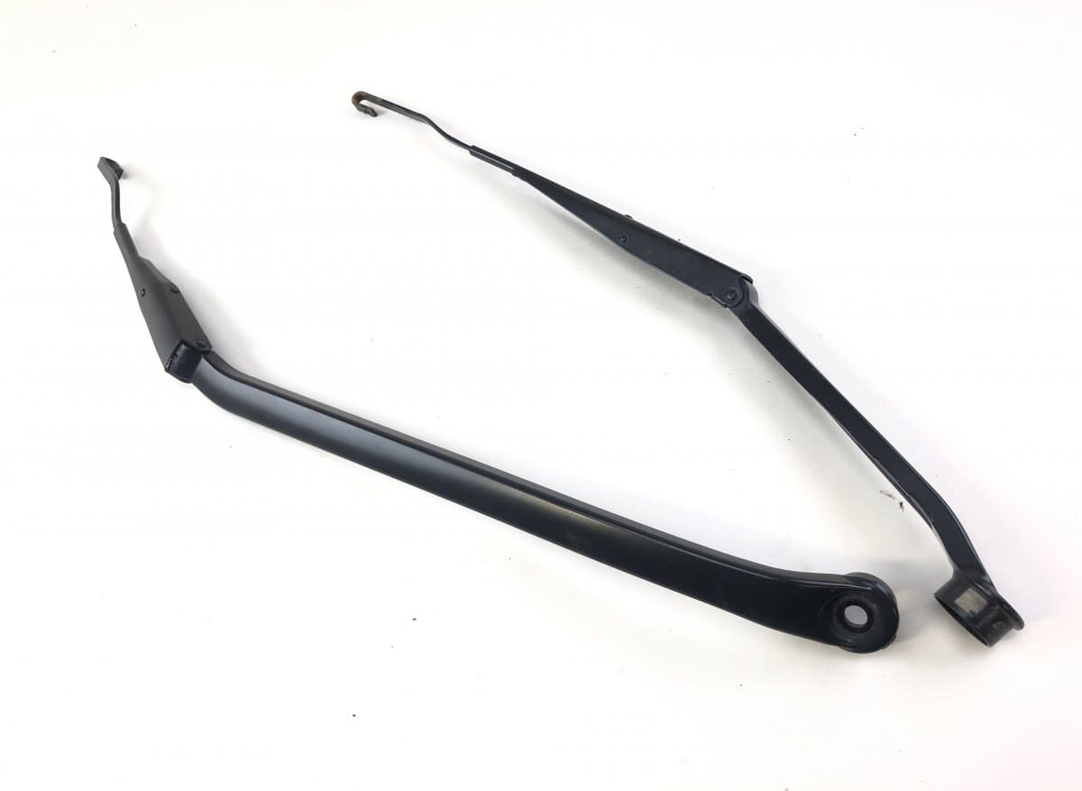 LEXUS 8522130690 Windscreen Wiper Arm Left LEXUS GS IV (2011-2020)