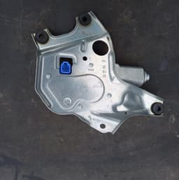 SUBARU 86510-AJ080 86510AJ080 86510-AJ081 86510AJ081 Wiper Motor bootlid / tailgate SUBARU LEGACY V / Outback (2009-2014) — thumbnail 3
