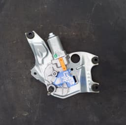 SUBARU 86510-AJ080 86510AJ080 86510-AJ081 86510AJ081 Wiper Motor bootlid / tailgate SUBARU LEGACY V / Outback (2009-2014) — thumbnail 1