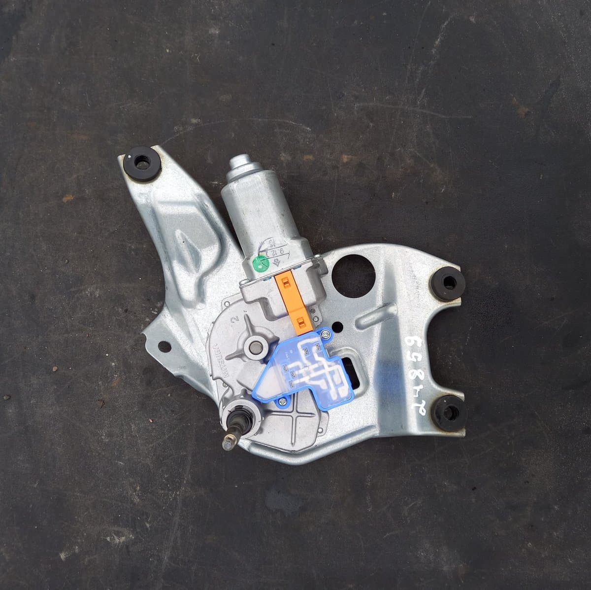 SUBARU 86510-AJ080 86510AJ080 86510-AJ081 86510AJ081 Wiper Motor bootlid / tailgate SUBARU LEGACY V / Outback (2009-2014)