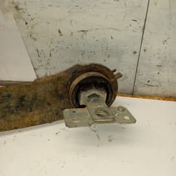 VOLVO Wheel bearing housing rear left VOLVO XC70 II (2007-2016) — thumbnail 4