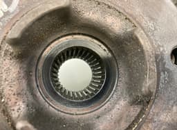 VW 7P0505435B Wheel bearing housing rear left VW TOUAREG II (7P) (2010-2018) — thumbnail 3