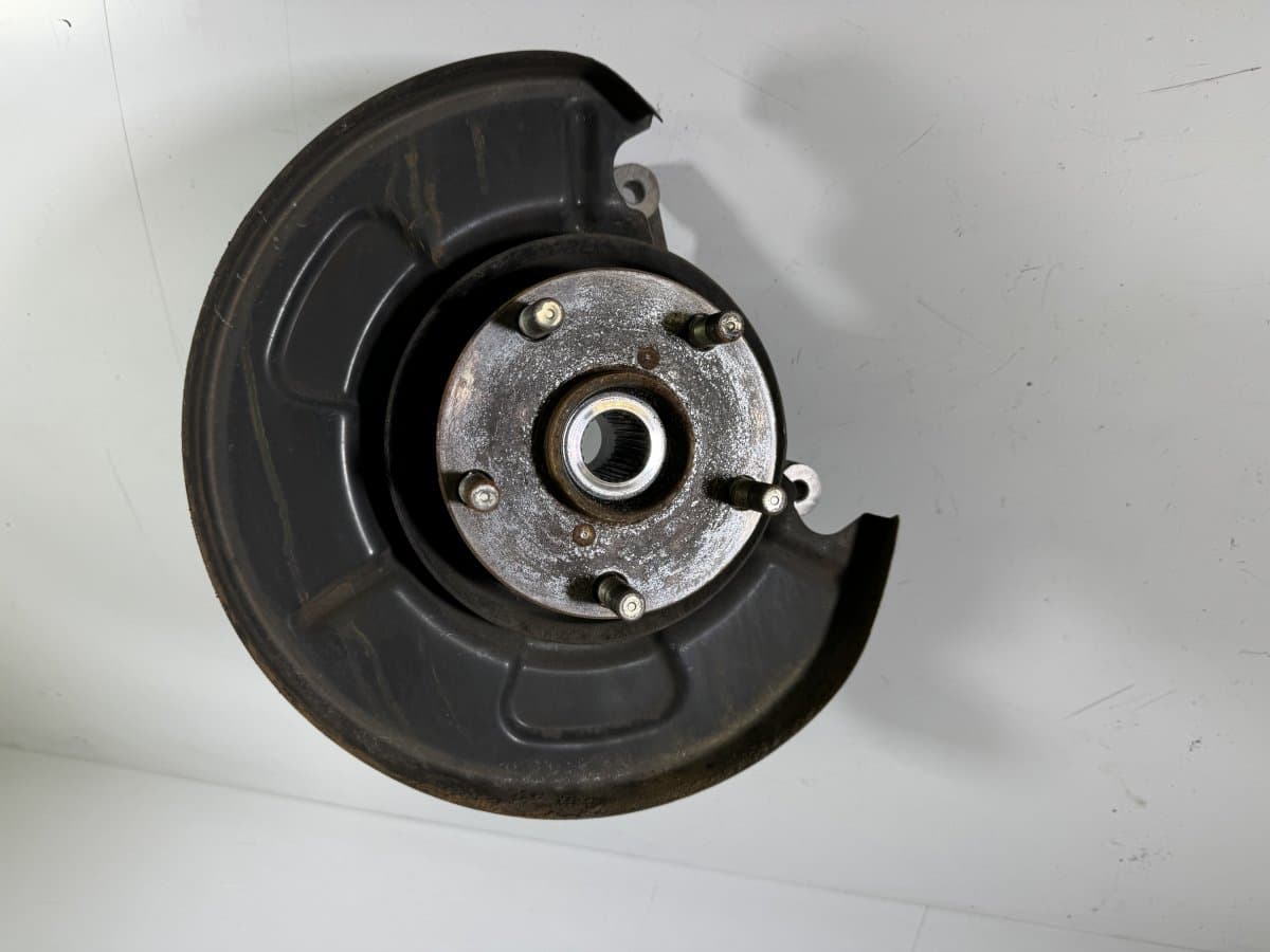 28411VA010 Wheel bearing housing rear left SUBARU LEVORG I (VM) (2015-2020)