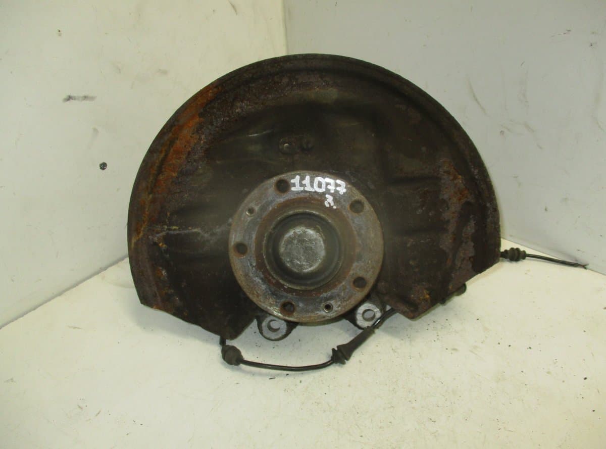 PEUGEOT Wheel bearing housing rear right PEUGEOT 508 I (W23) (2010-2018)
