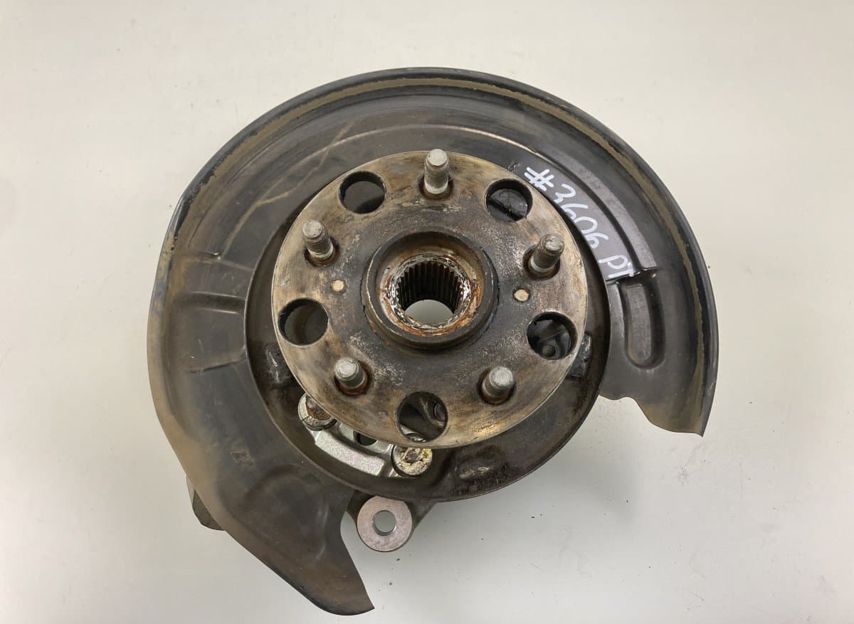 LEXUS 4230453020 Wheel bearing housing rear right LEXUS IS III (XE30) (2013-)